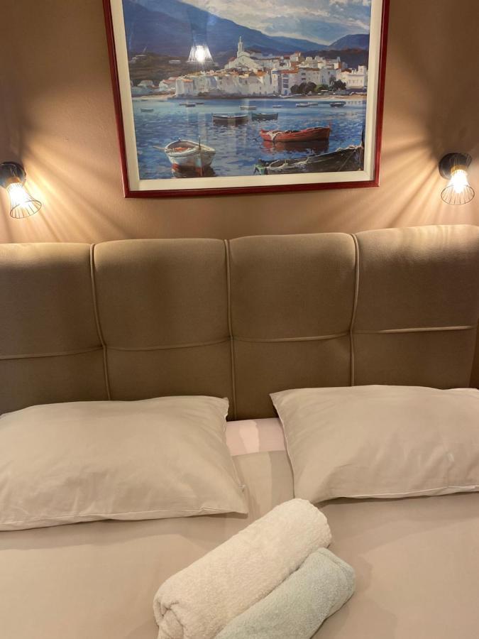 Apartments Oliva Пореч Экстерьер фото