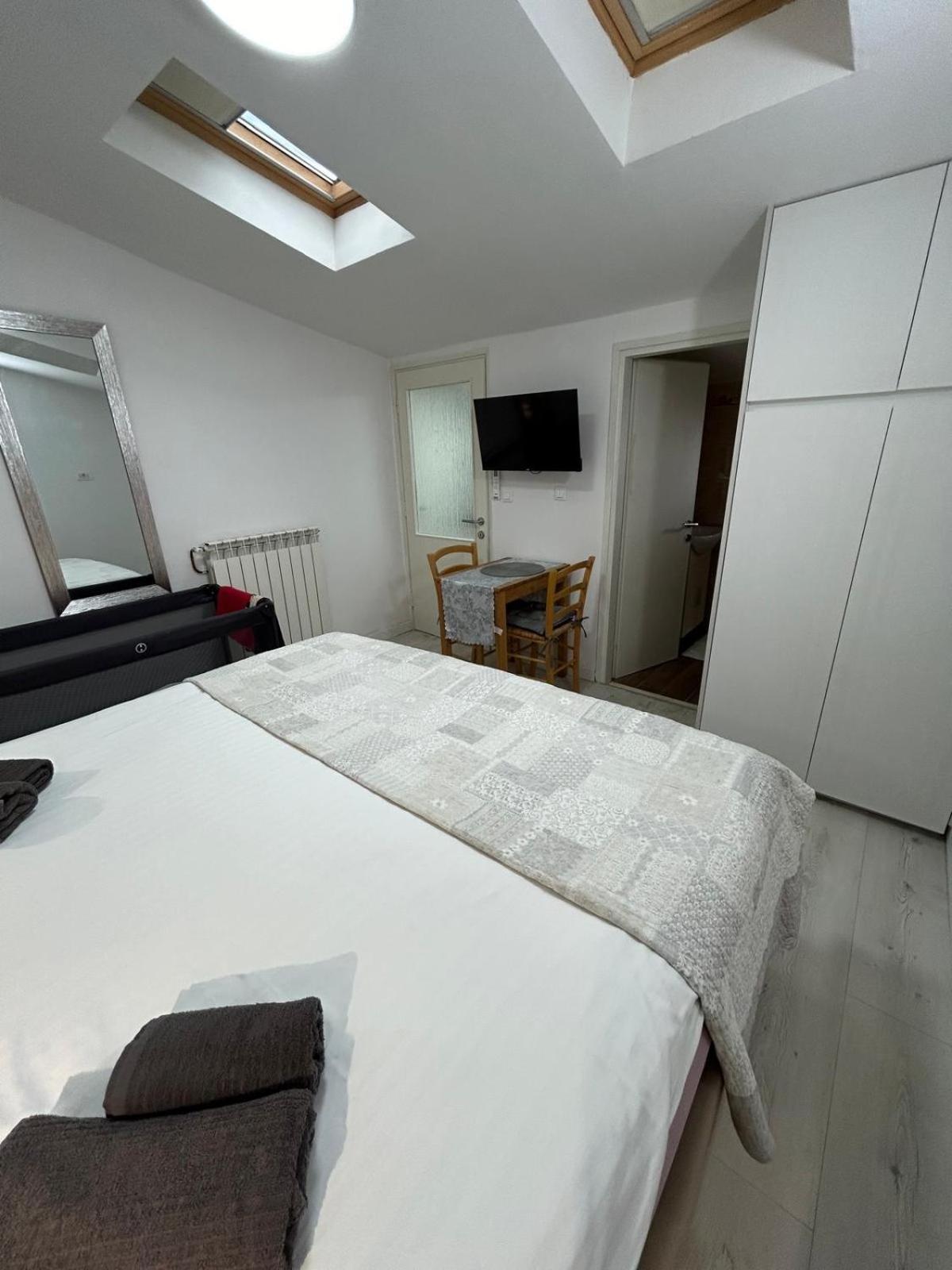 Apartments Oliva Пореч Экстерьер фото