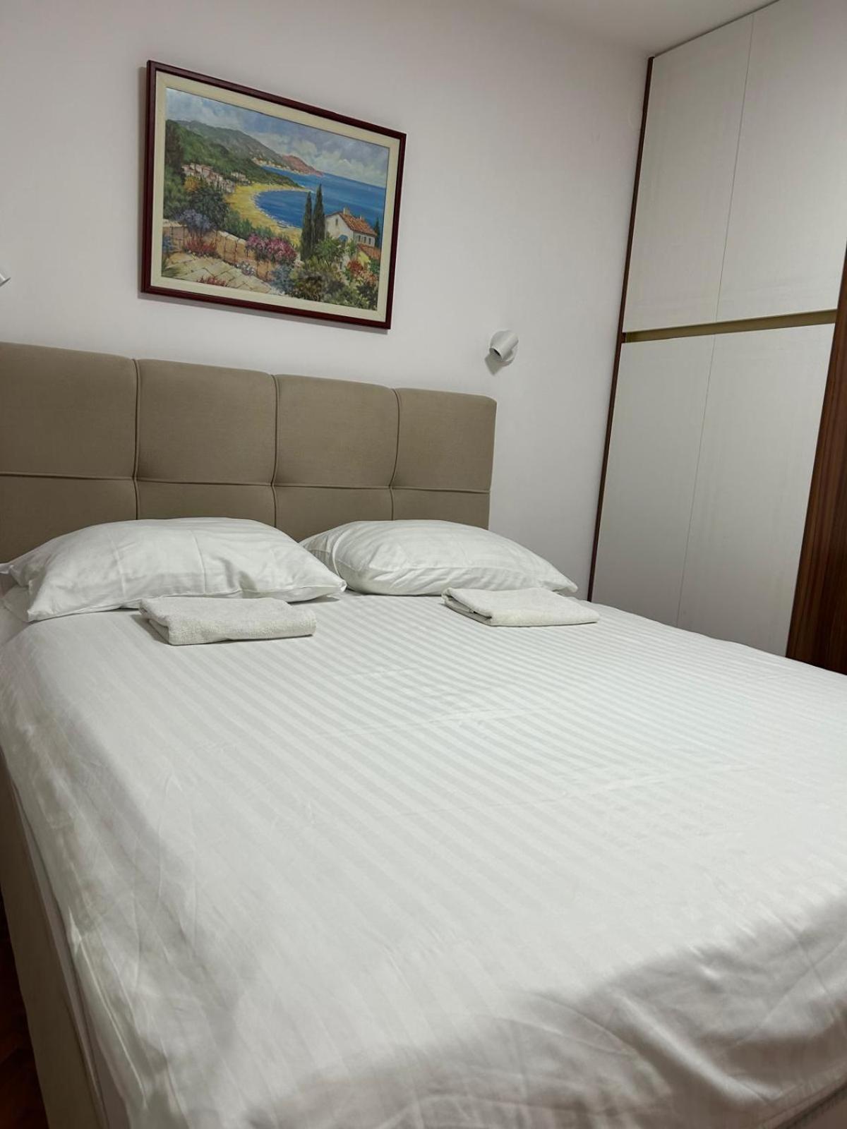 Apartments Oliva Пореч Экстерьер фото