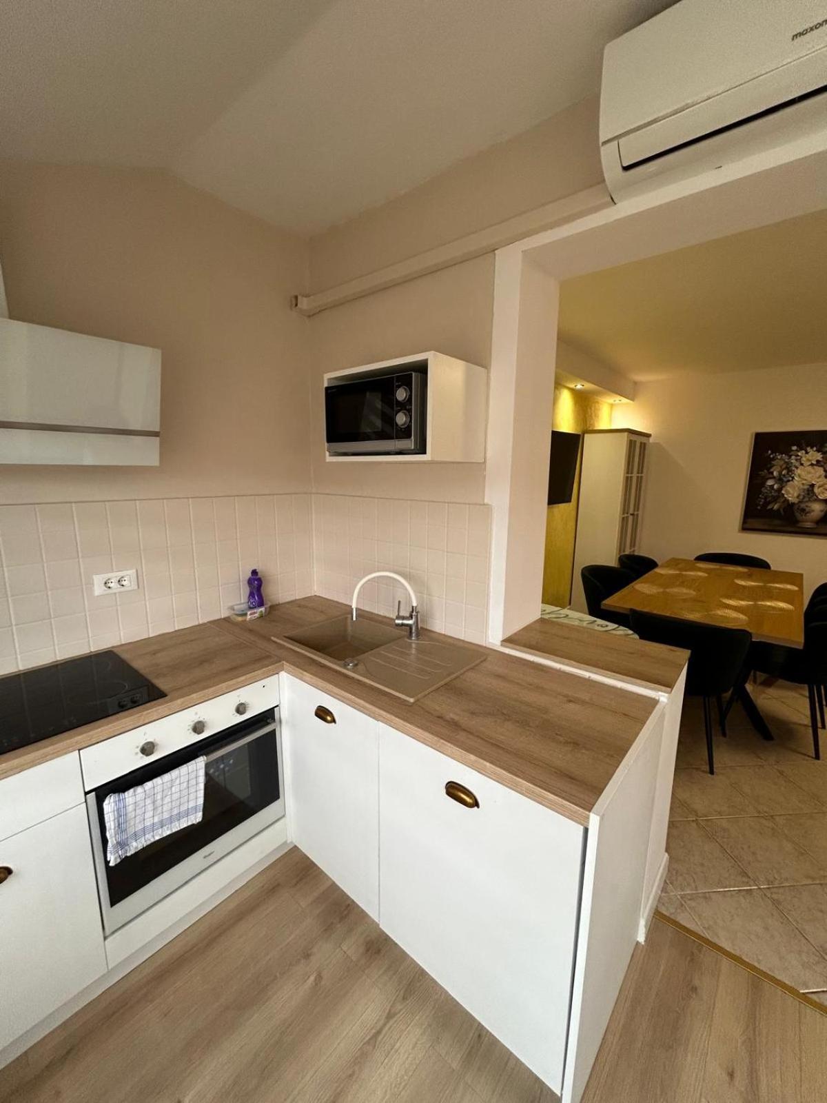 Apartments Oliva Пореч Экстерьер фото