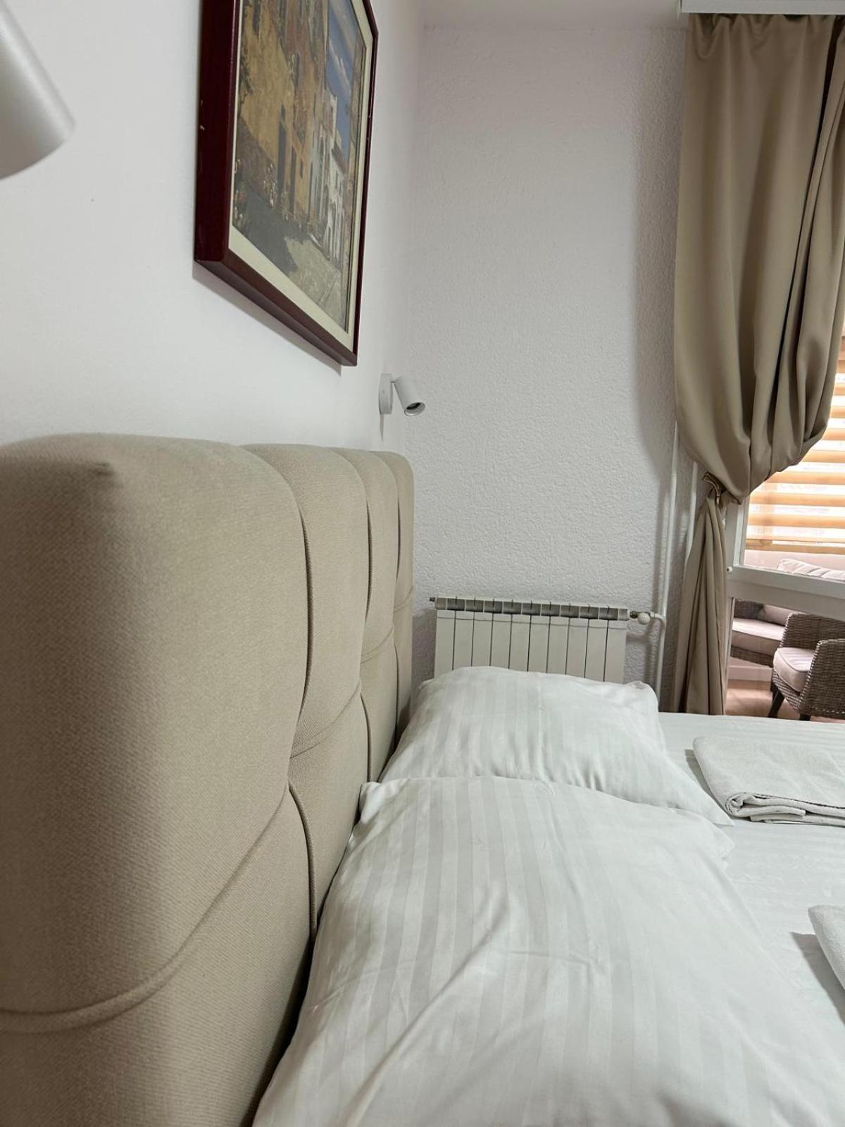 Apartments Oliva Пореч Экстерьер фото