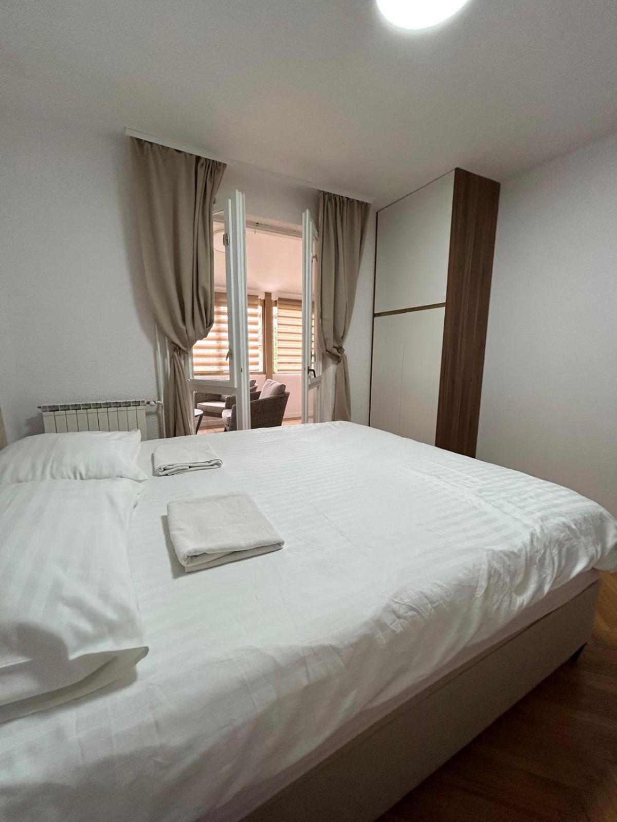 Apartments Oliva Пореч Экстерьер фото